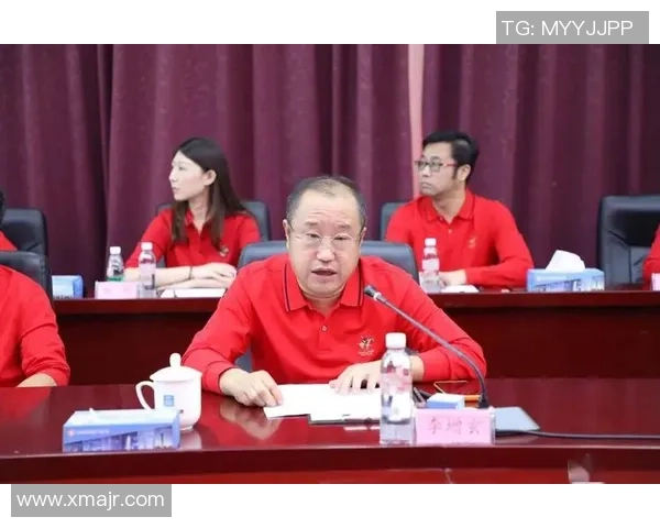 南京排球队与北京排球队赛后复盘团队协作的成功与不足分析