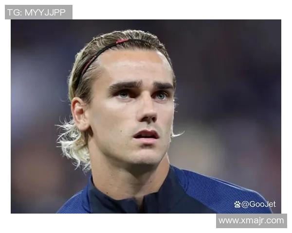 足球明星圆发型女生的时尚魅力与个性展示解析