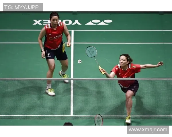 重庆羽毛球队与上海羽毛球队赛后复盘分析比赛经验与战术调整探讨